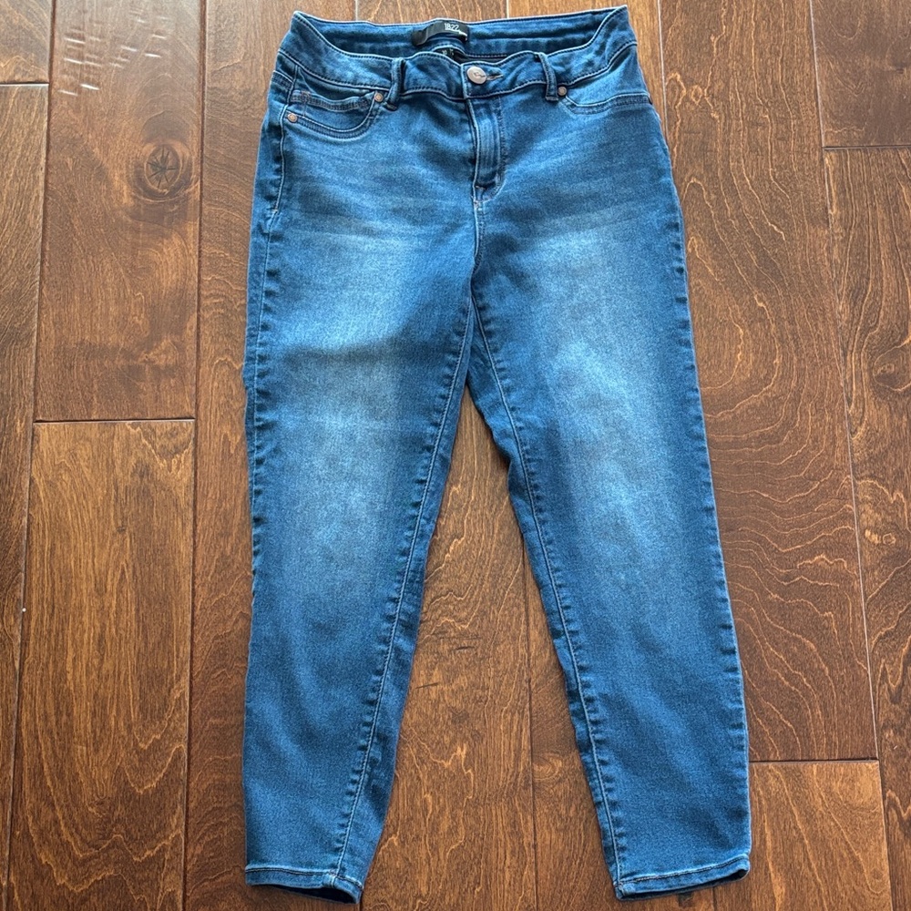 1822 Women’s Denim Skinny Ankle Jeans Size 30
